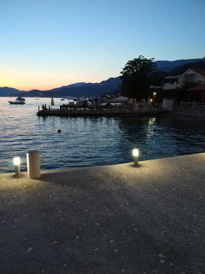 Vila Corovic Kumbor Dış mekan fotoğraf